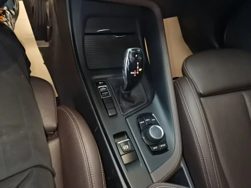 BMW X1 — миниатюра 14