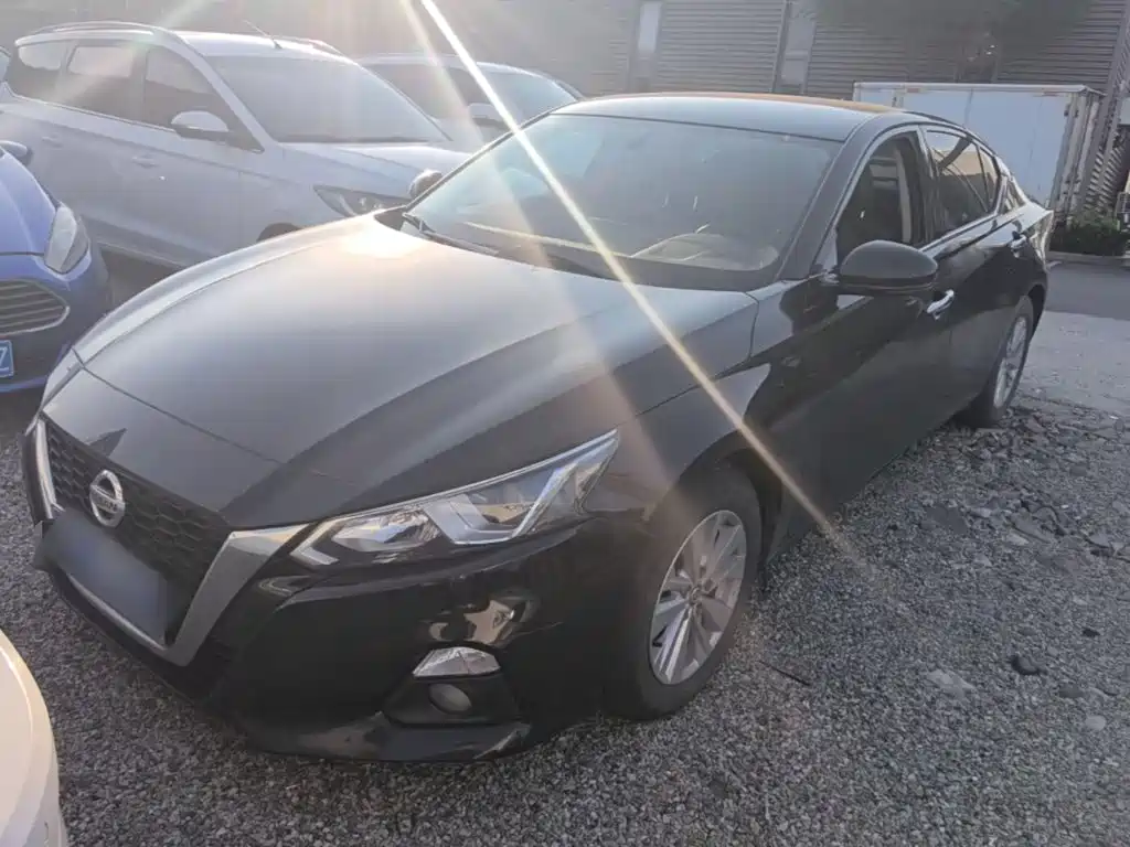 Nissan Teana
