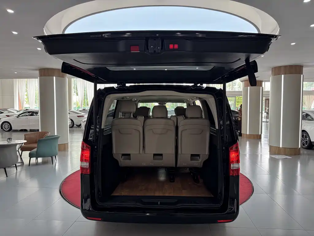 Mercedes-Benz Vito — миниатюра 31