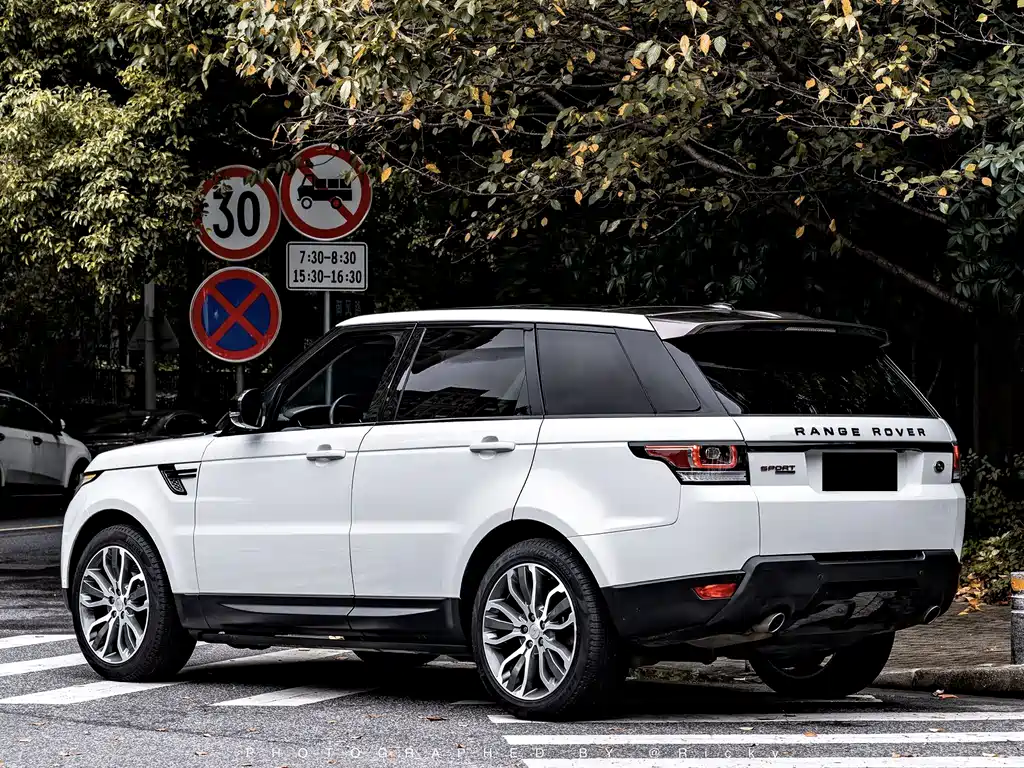 Land Rover Sport — миниатюра 3
