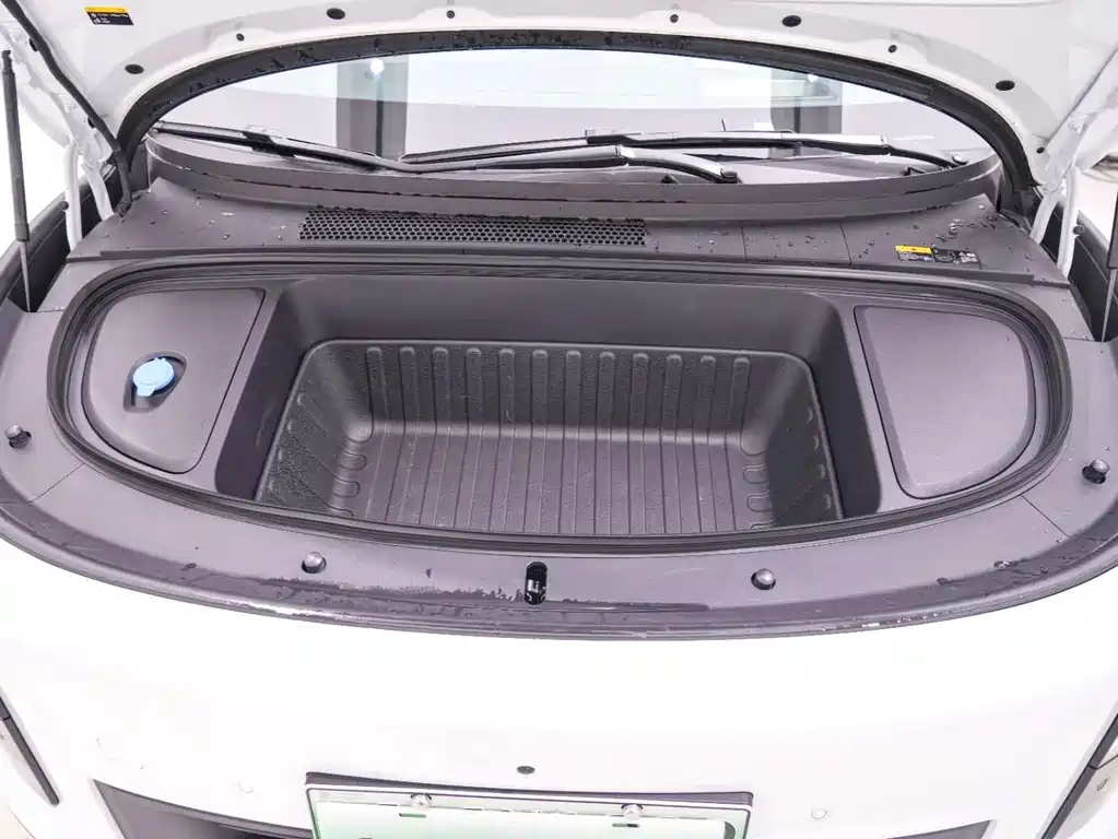 Li Auto Li i6 — миниатюра 24