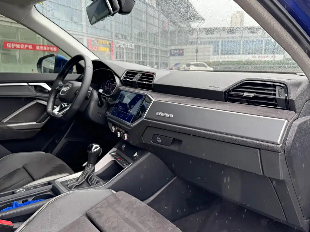 Audi Q3 — миниатюра 14