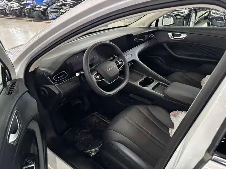 Roewe D7 2023 DMH 125km