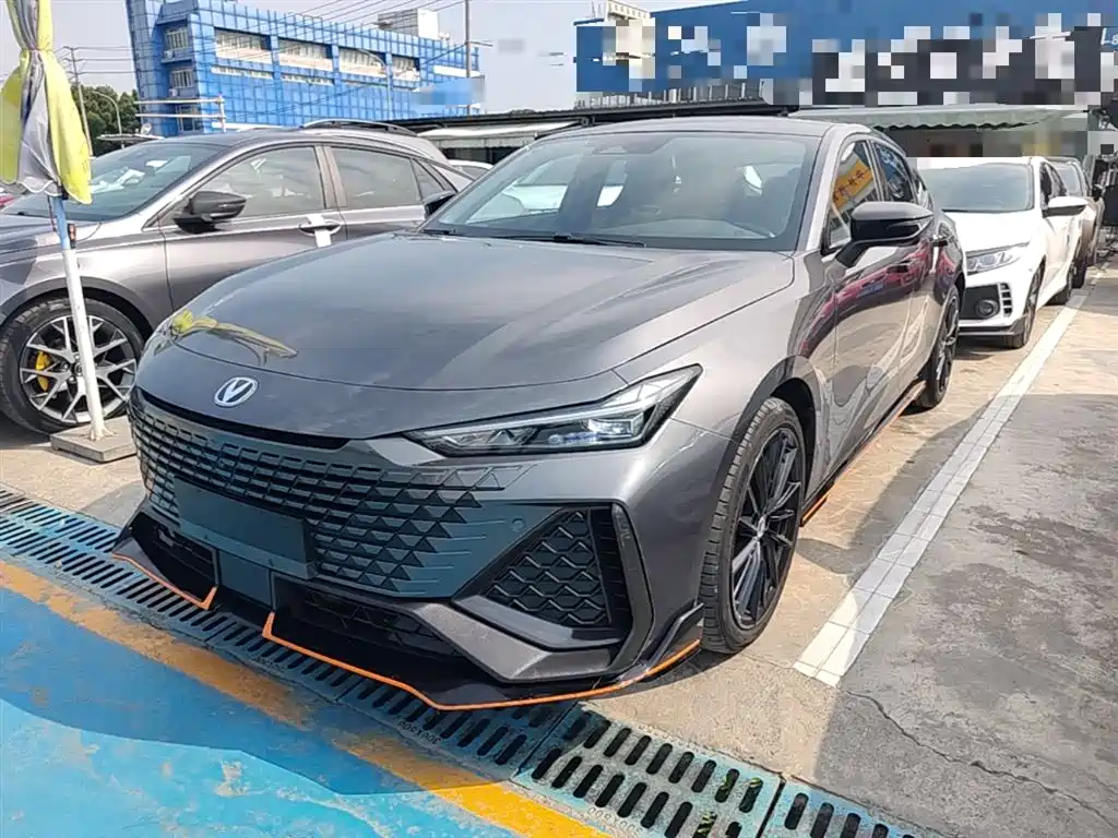 Changan UNI-V 2022