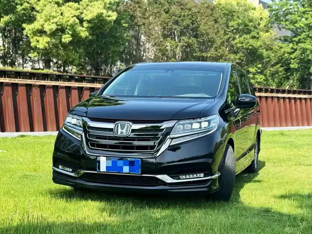 Honda Elysion 2019 2.0L Luxury
