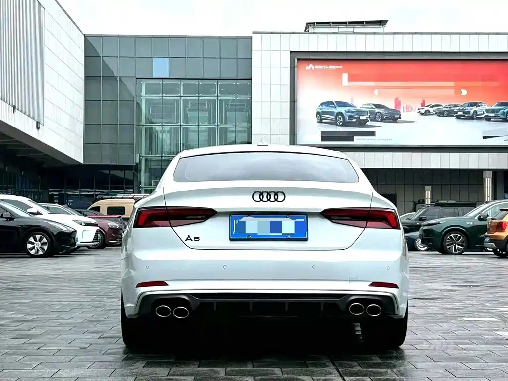 Audi A5 (Import) — миниатюра 11