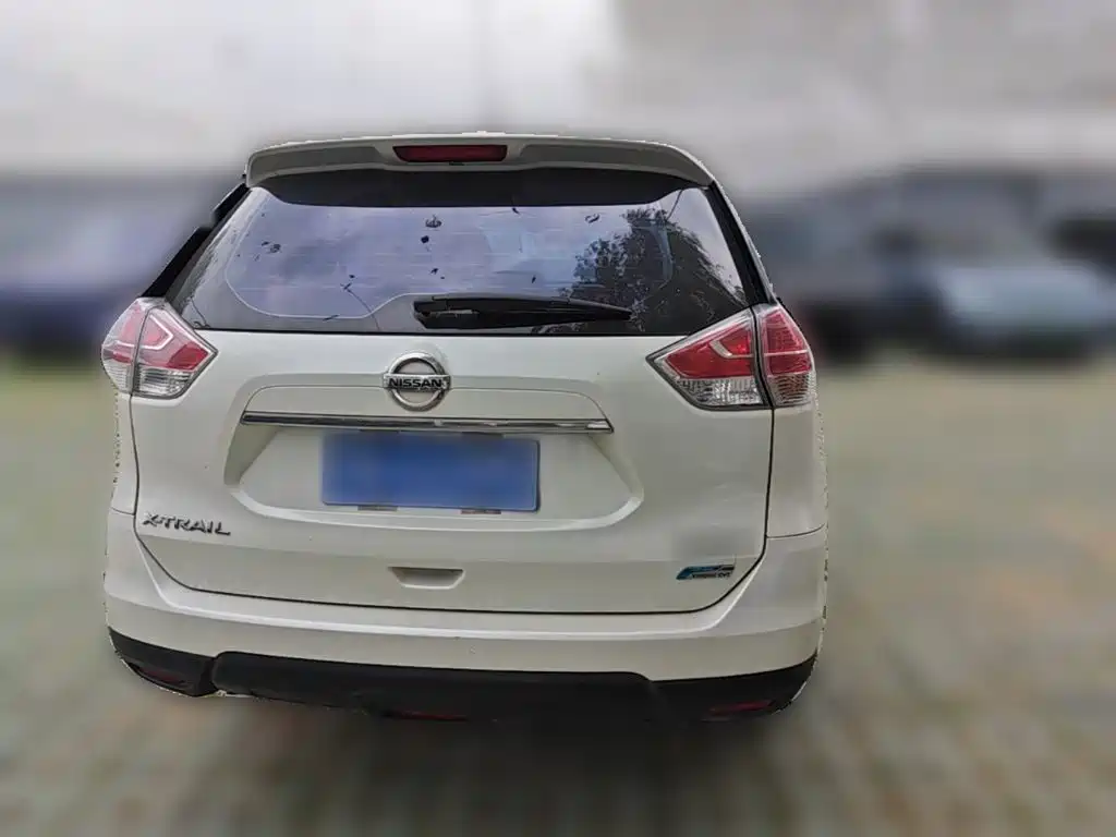 Nissan X-Trail — миниатюра 8