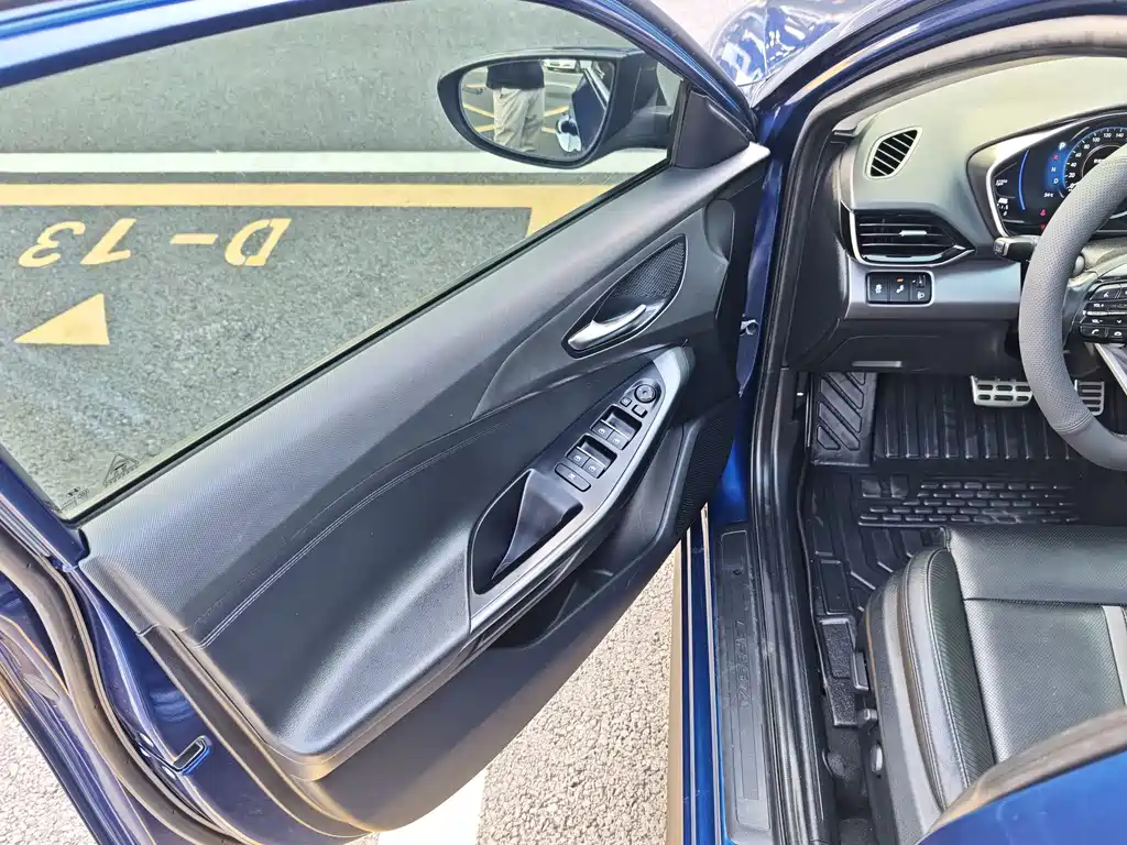 Hyundai Fista — миниатюра 11
