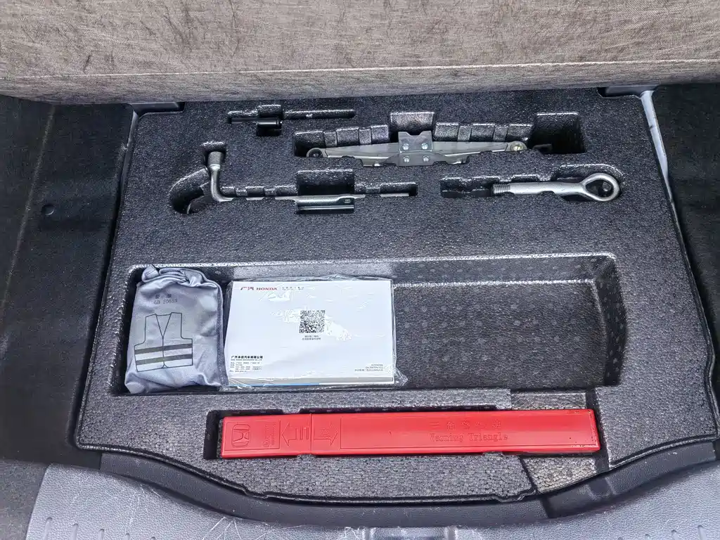 Honda Fit — миниатюра 28
