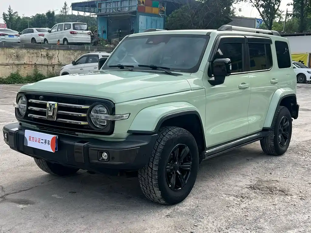 Купить Tank Tank 300