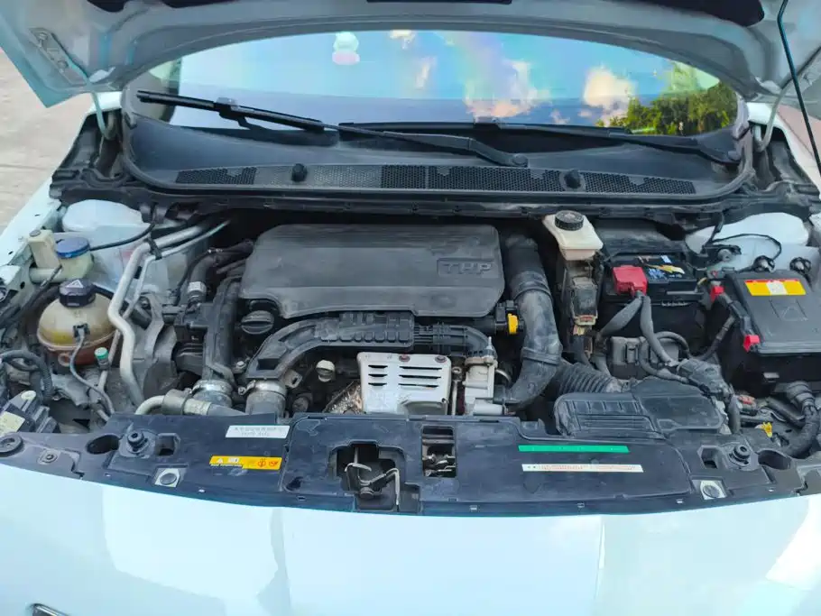 Peugeot 408 — миниатюра 10