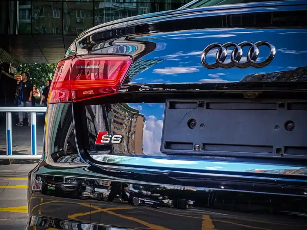 Audi S6 — миниатюра 12