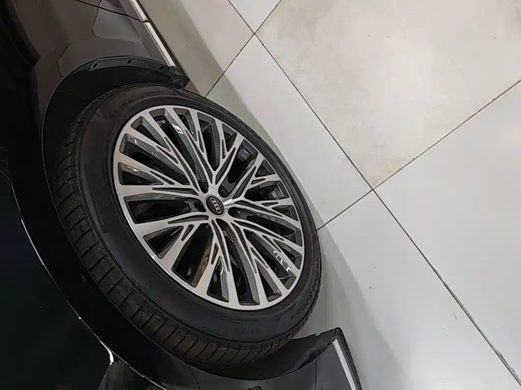 Audi A8 — миниатюра 23