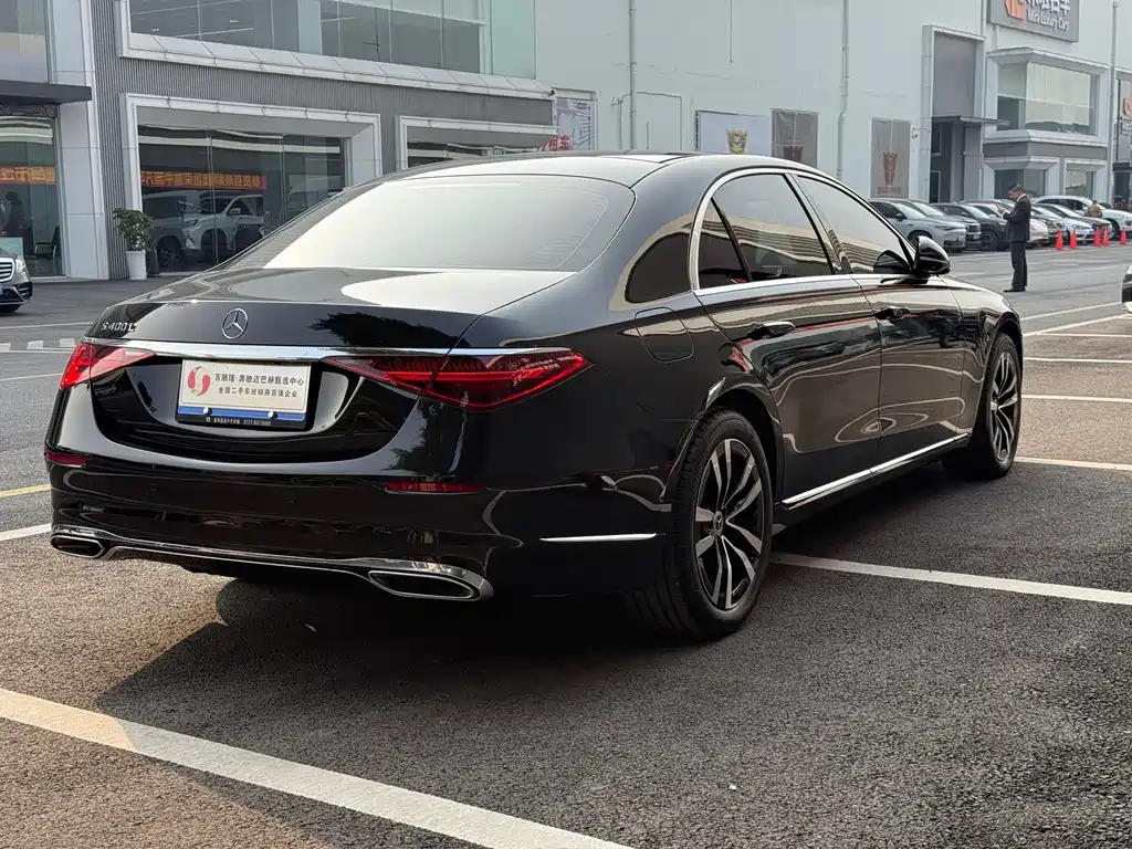 MERCEDES-BENZ S CLASS