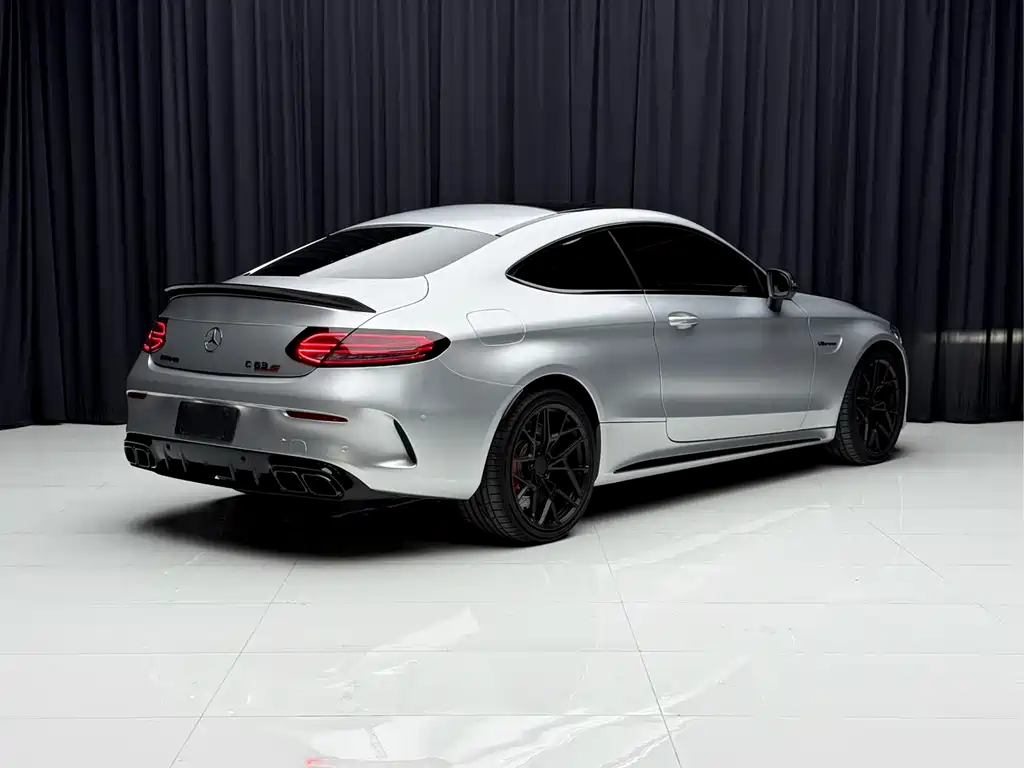 MERCEDES-BENZ C CLASS AMG