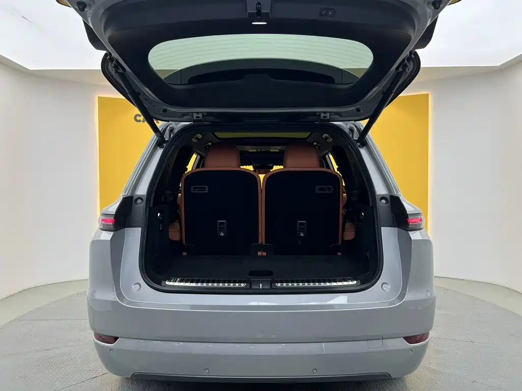 Li Auto Li L9 — миниатюра 10