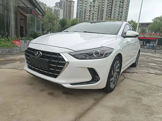 Hyundai Elantra Langdong