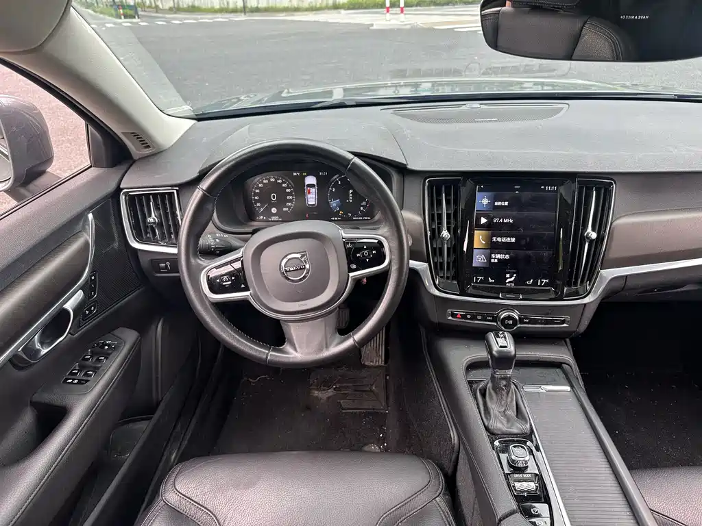 Volvo V90 — миниатюра 12