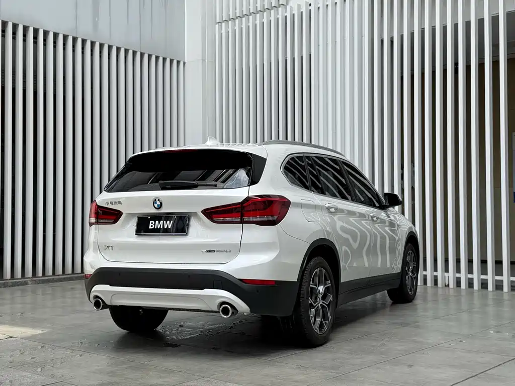 BMW X1 — миниатюра 12