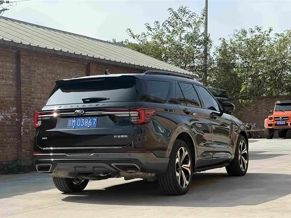 Ford Explorer — миниатюра 26