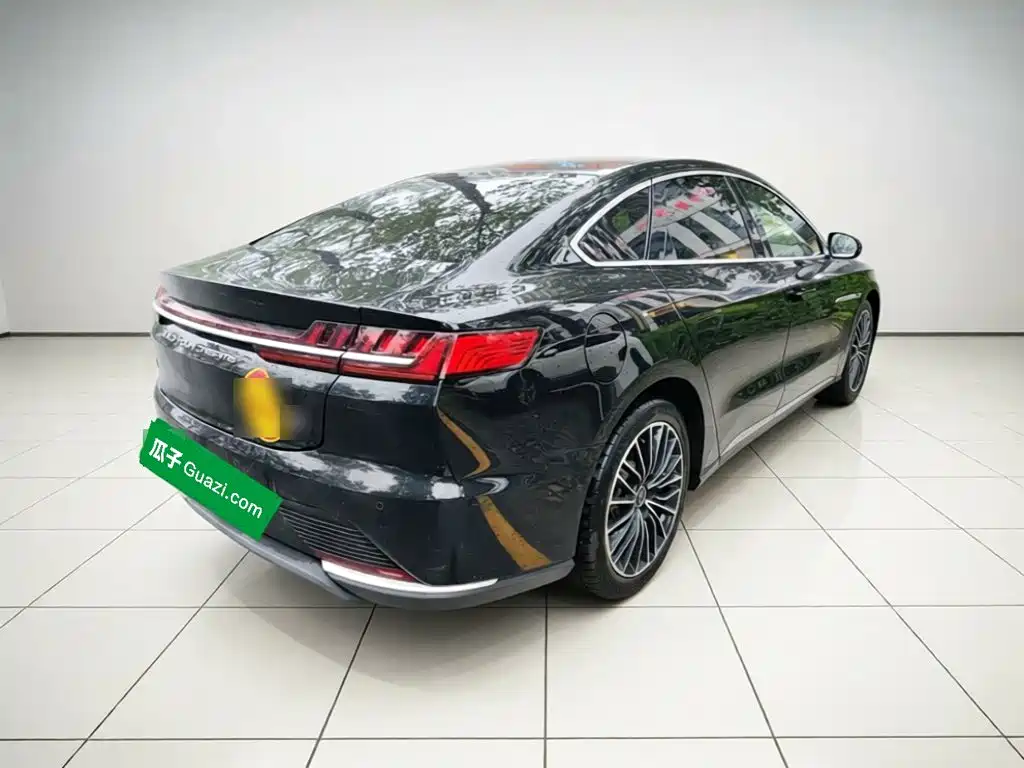 BYD Han — миниатюра 4