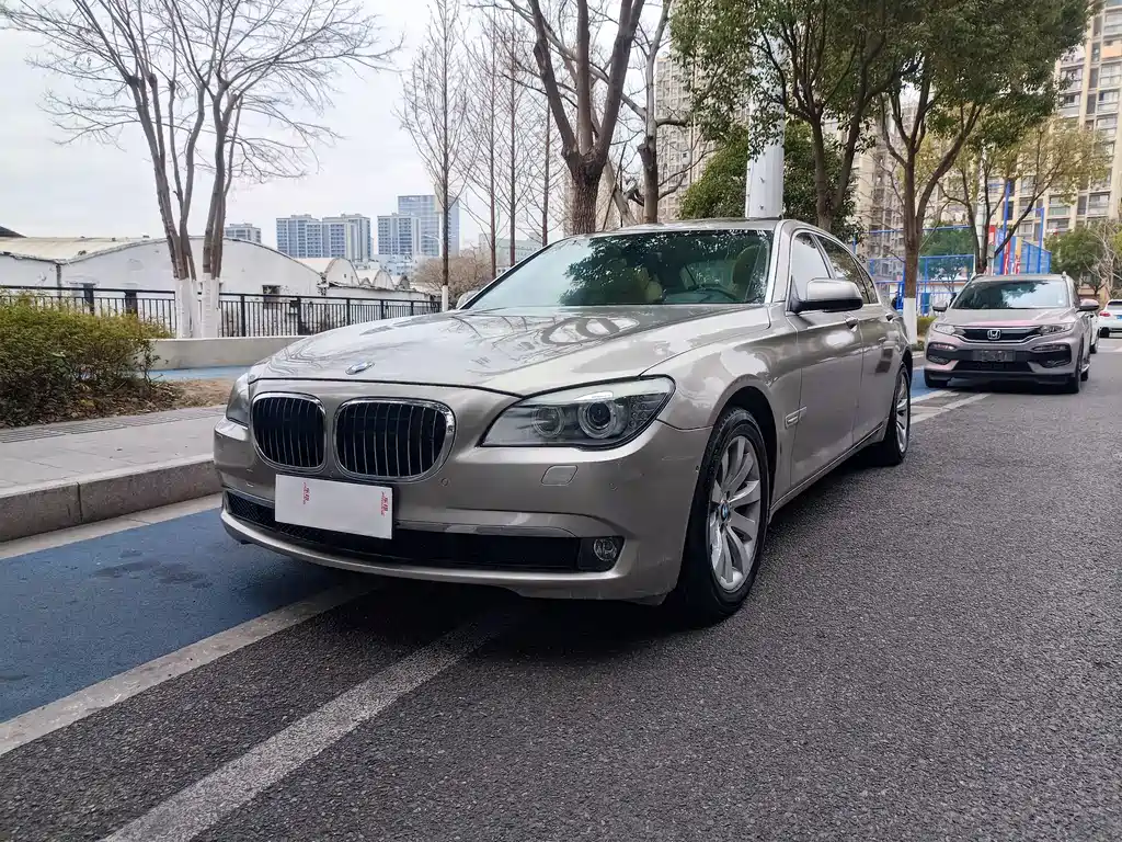 BMW 7 Series 2012