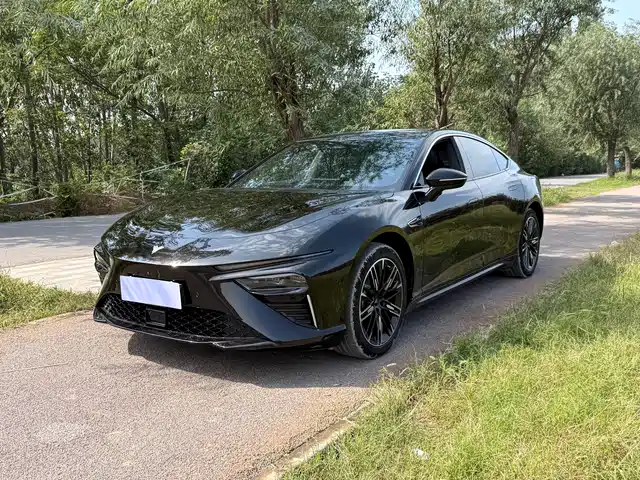 NEZHA AUTOMOBILE NEZHA S 2023