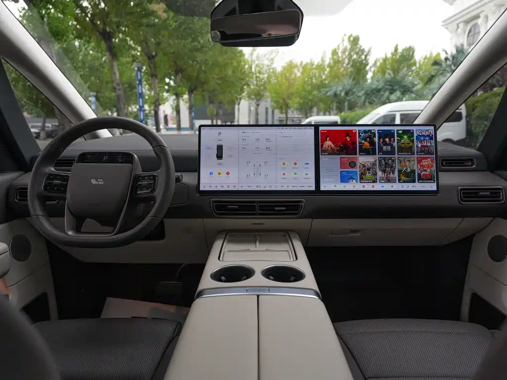 Li Auto Li MEGA — миниатюра 11