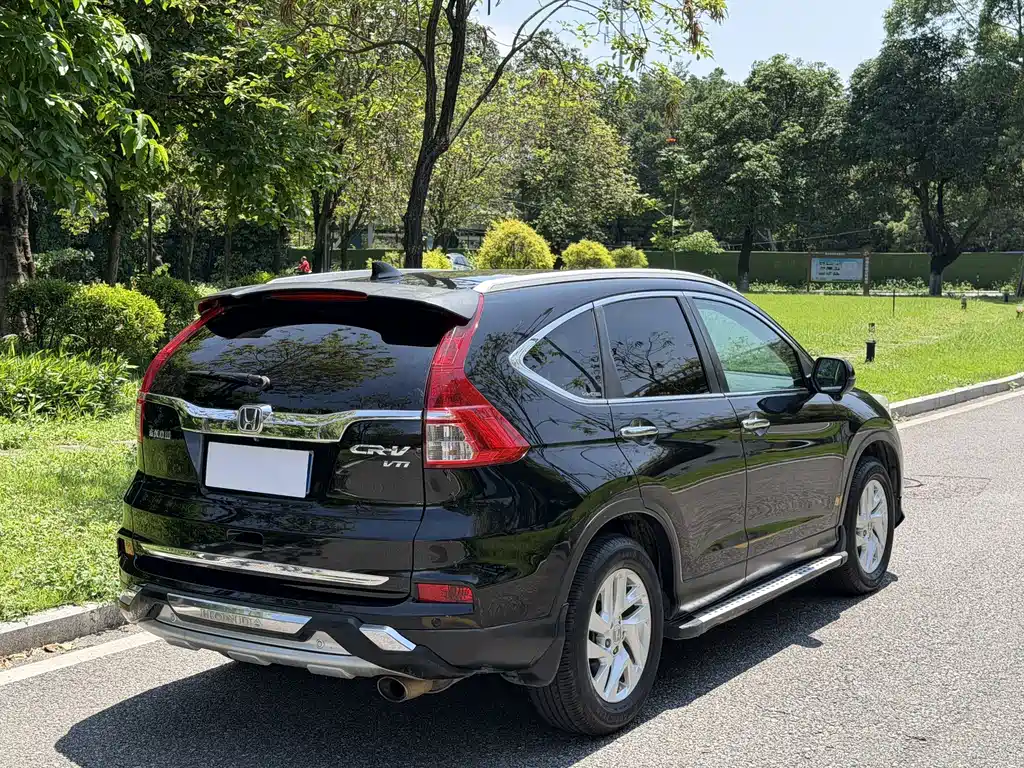 Honda CR-V 2.4L 2WD Luxury Edition, фото 13