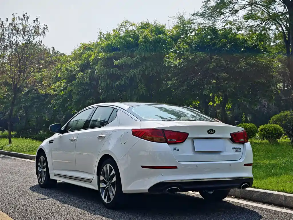 Kia K5 2.0L Auto LUXURY, фото 16