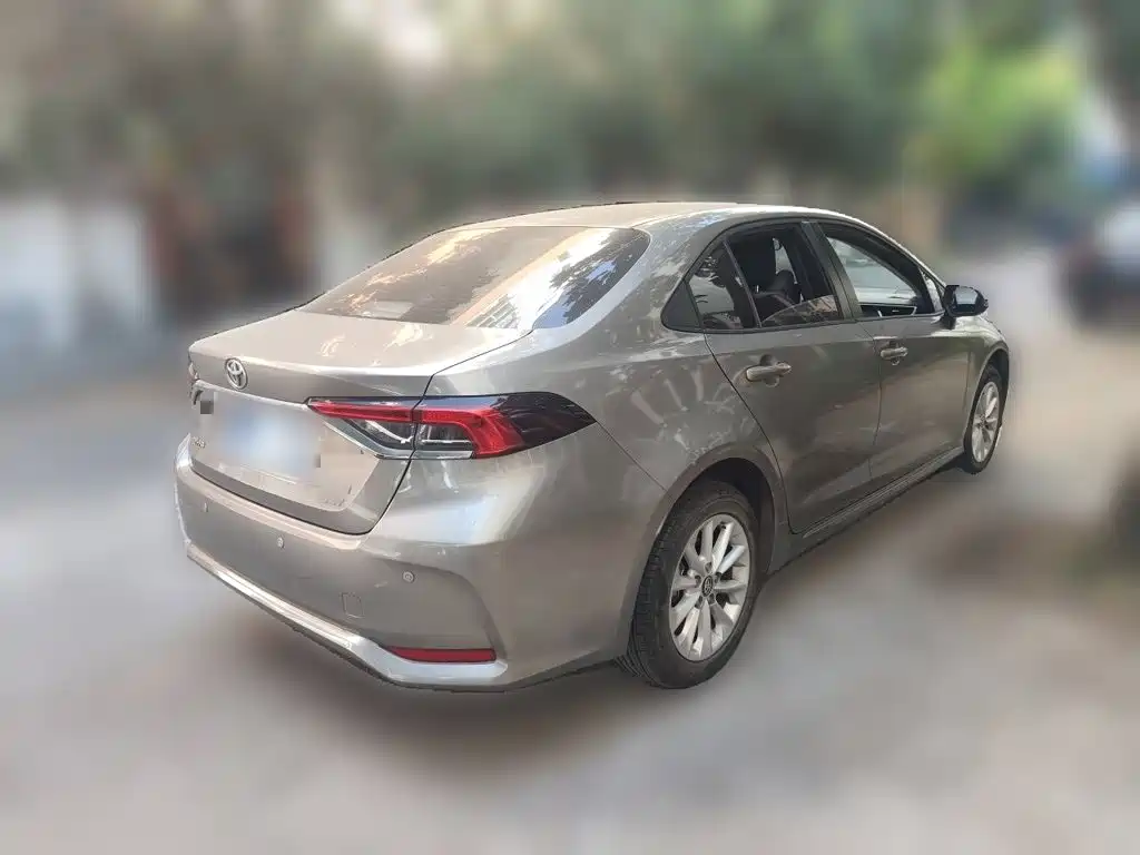 Toyota Corolla — миниатюра 4