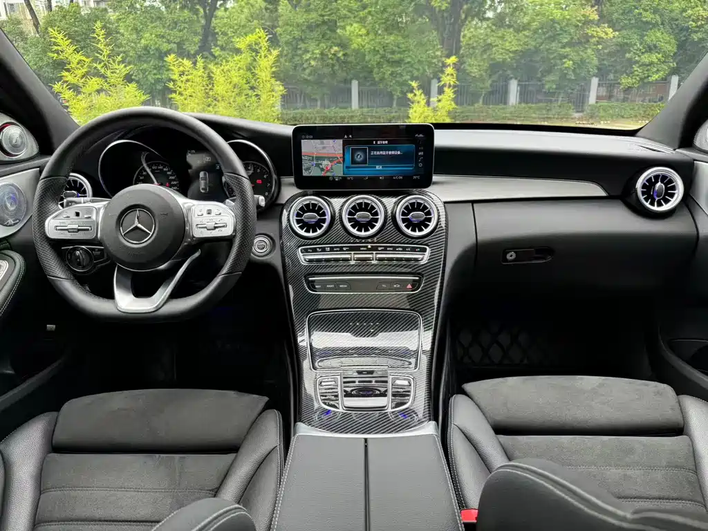 Mercedes-Benz C-Class — миниатюра 7