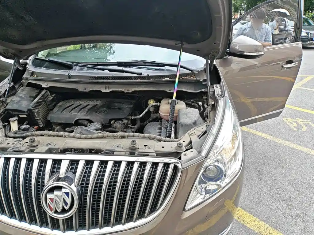 Buick GL8 — миниатюра 20