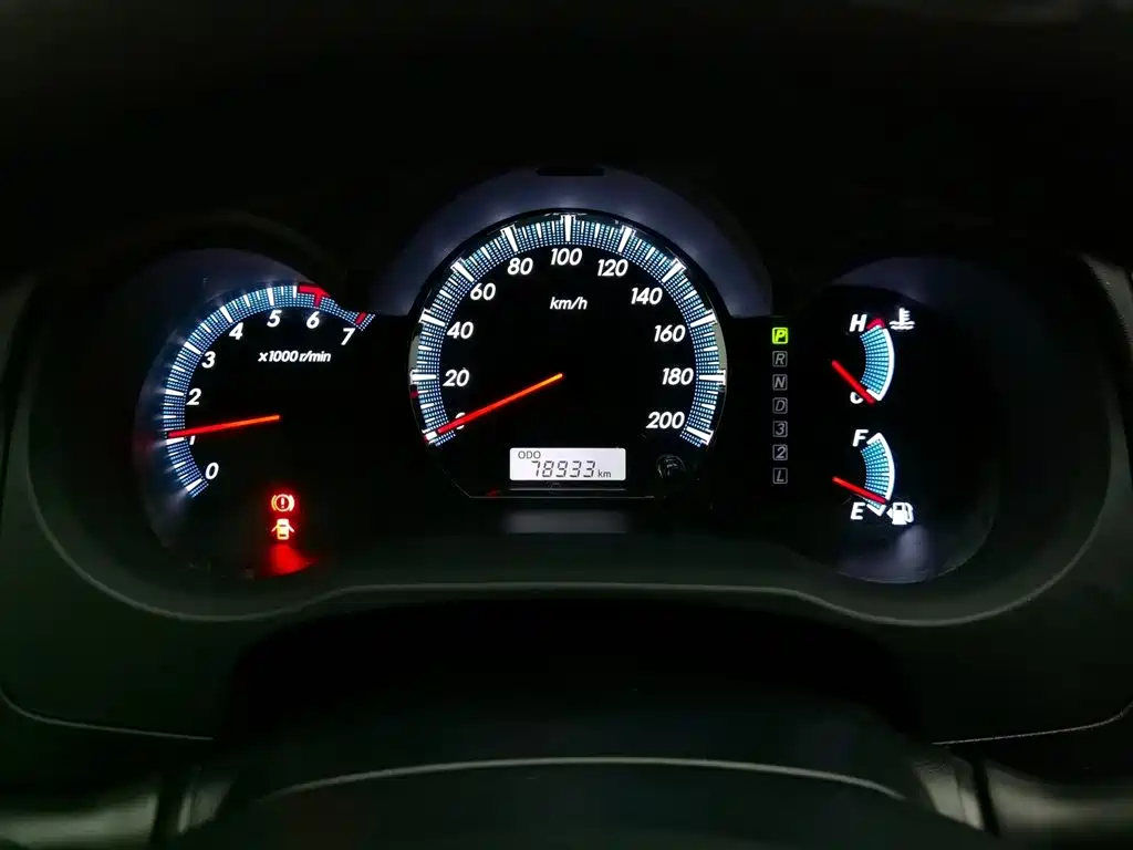 Toyota Fortuner 2014 2.7L AT