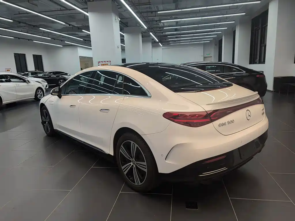 Mercedes-Benz EQE — миниатюра 4