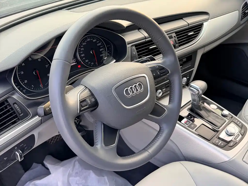 Audi A6L — миниатюра 10