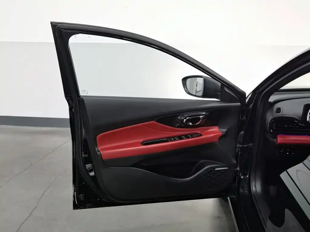 GAC Motor Shadow Leopard — миниатюра 8