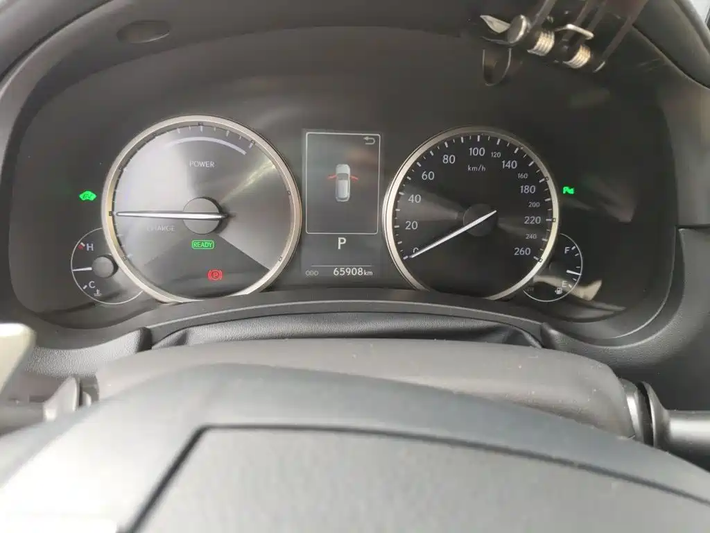 Lexus NX — миниатюра 7