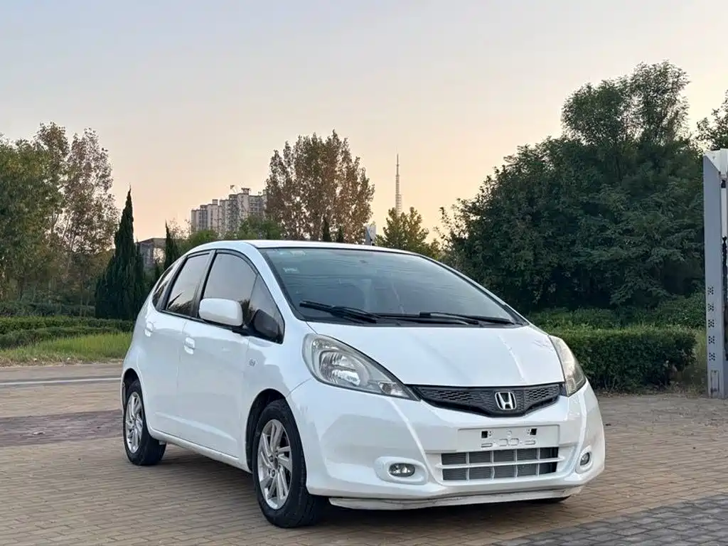 Honda Fit — миниатюра 3