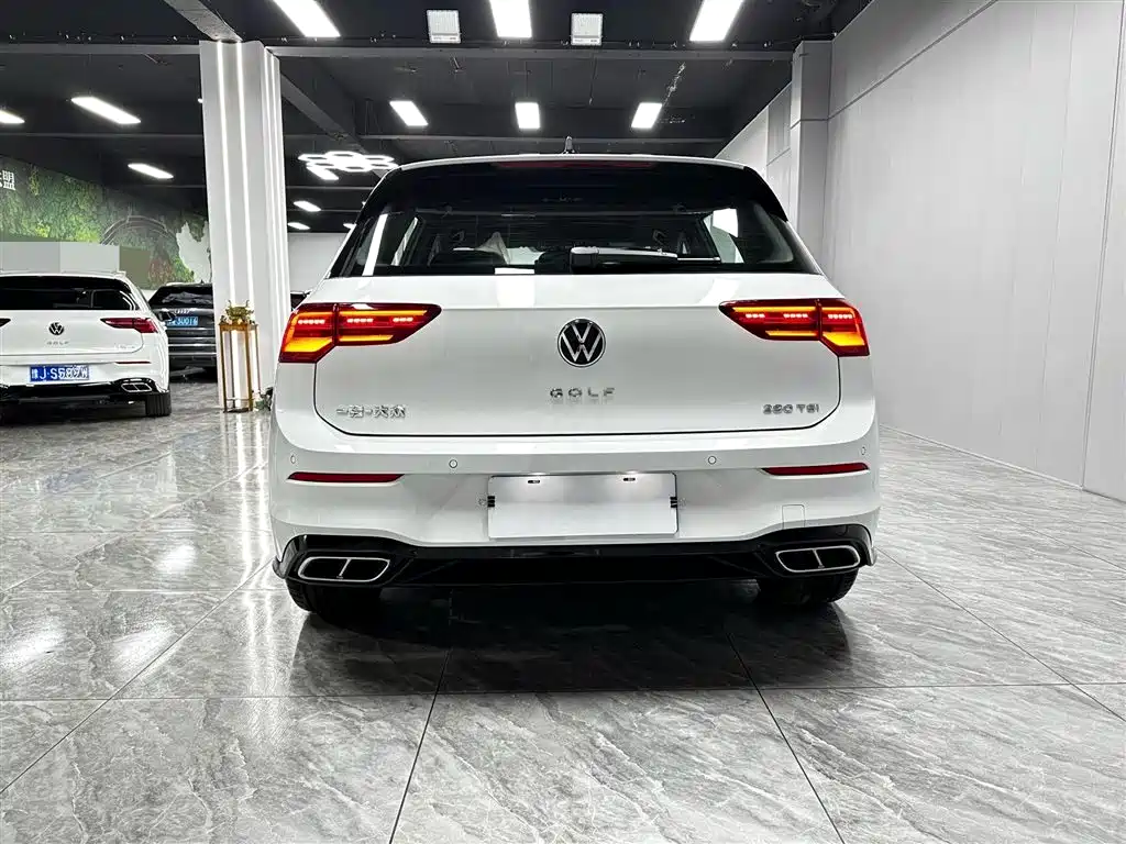 Volkswagen Golf 2023 280TSI DSG R-Line Lite