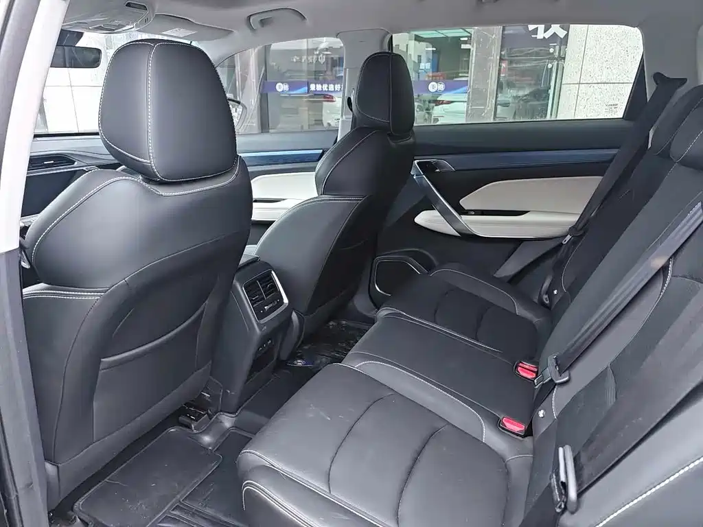 Geely Boyue — миниатюра 6