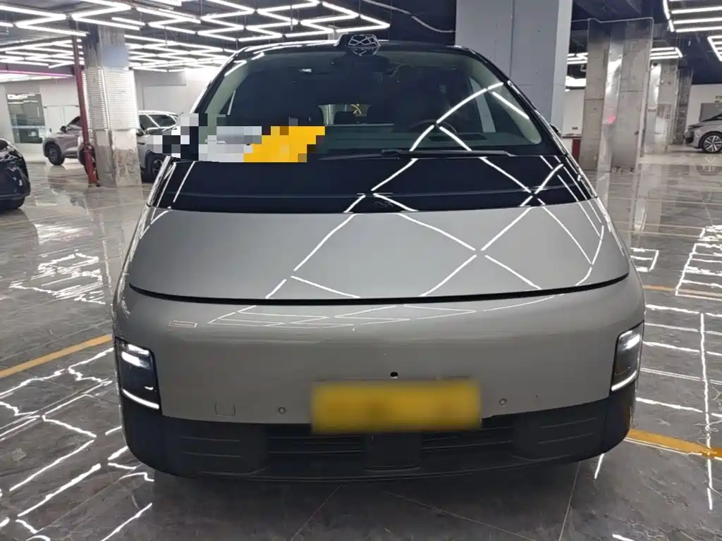 Li Auto Li MEGA — миниатюра 3