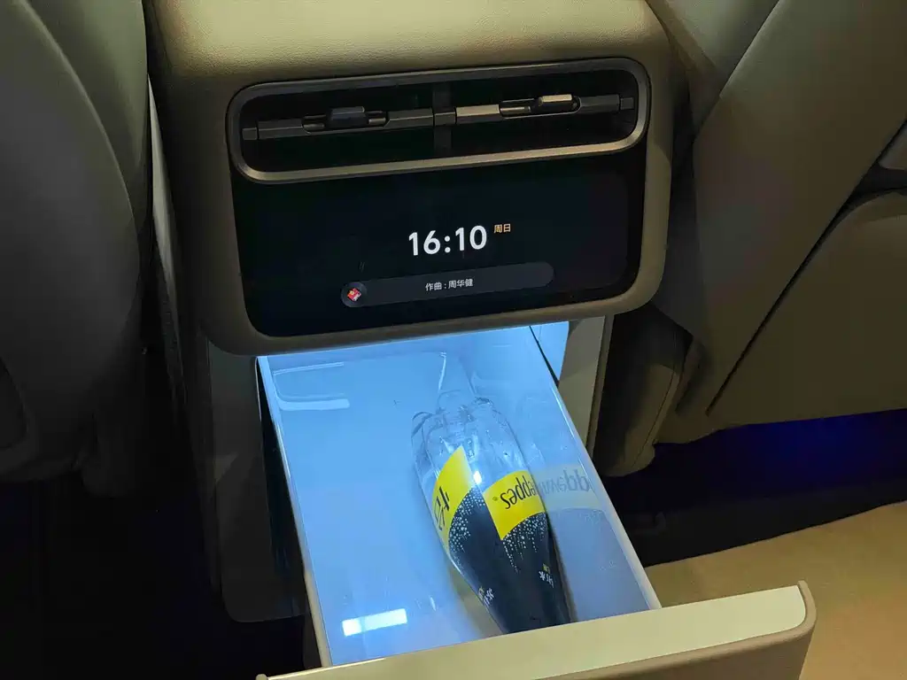 Li Auto Li L9 — миниатюра 10