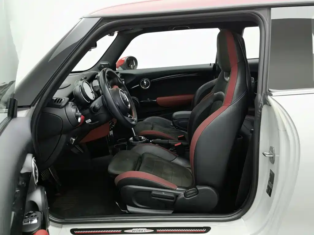 MINI Mini JCW — миниатюра 10
