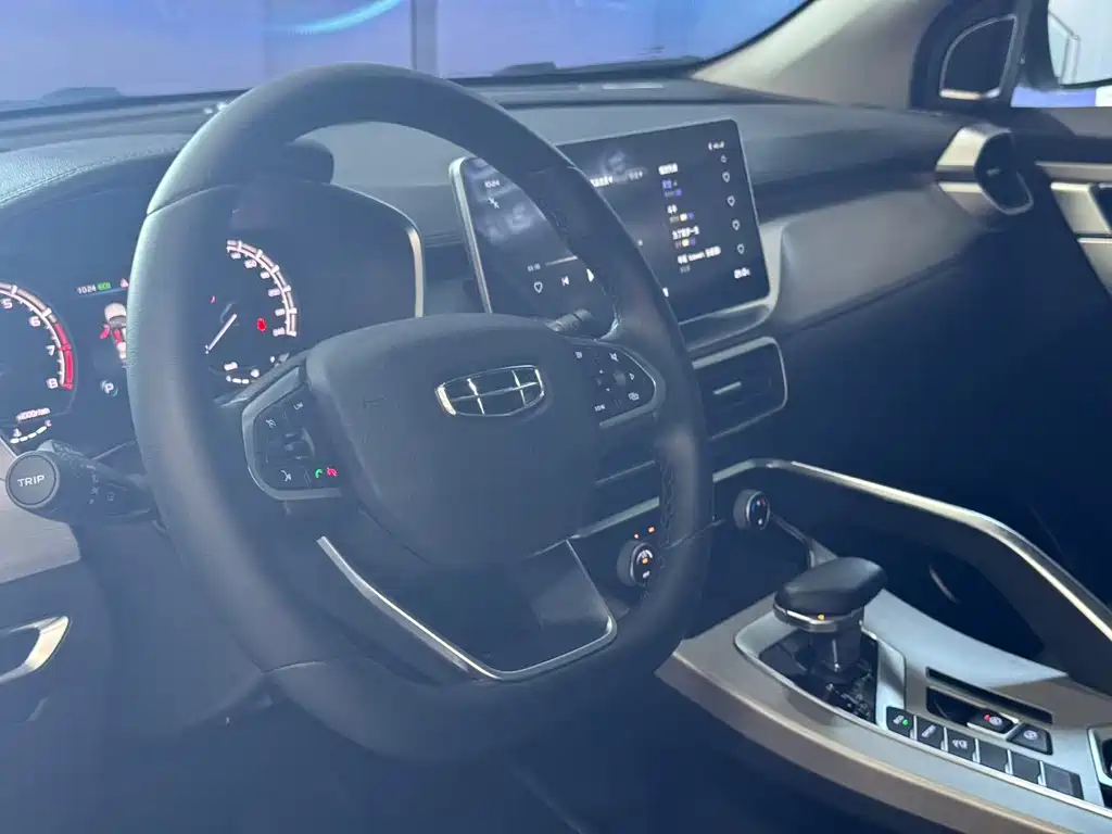 Geely Binyue Colorful Plus COOL 1.5TD DCT Extreme Engine Edition, фото 14