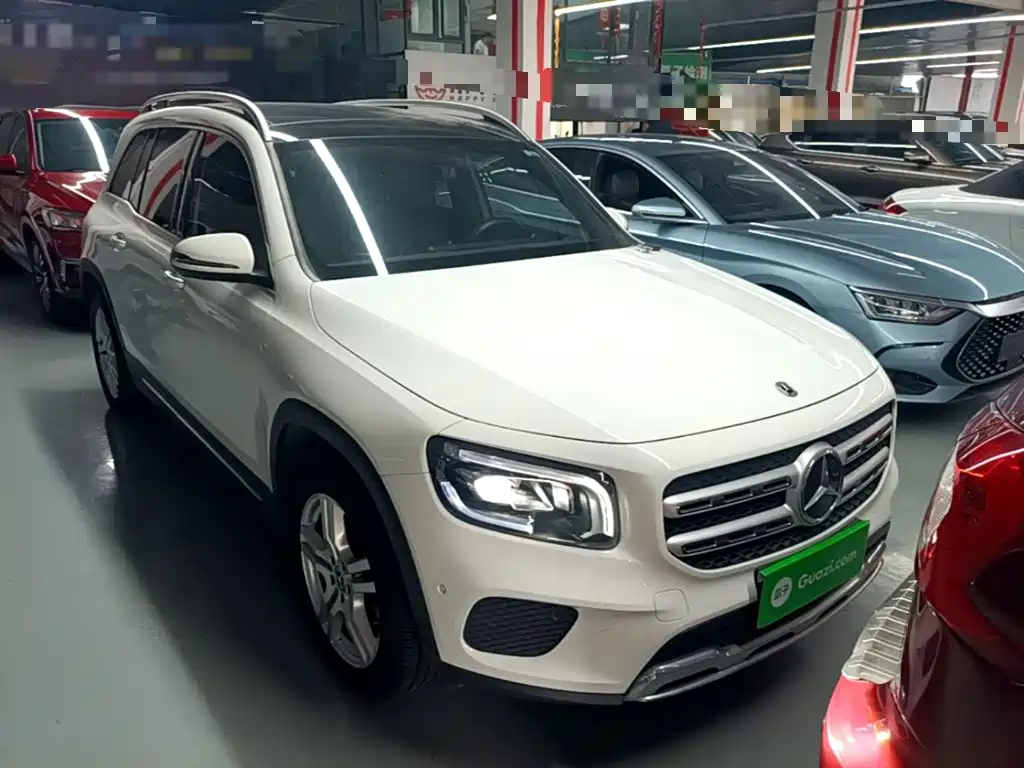 Mercedes-Benz GLB — миниатюра 4