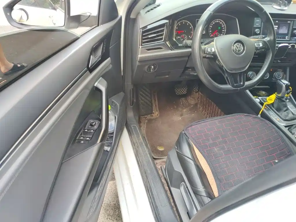 Volkswagen Sagitar — миниатюра 14