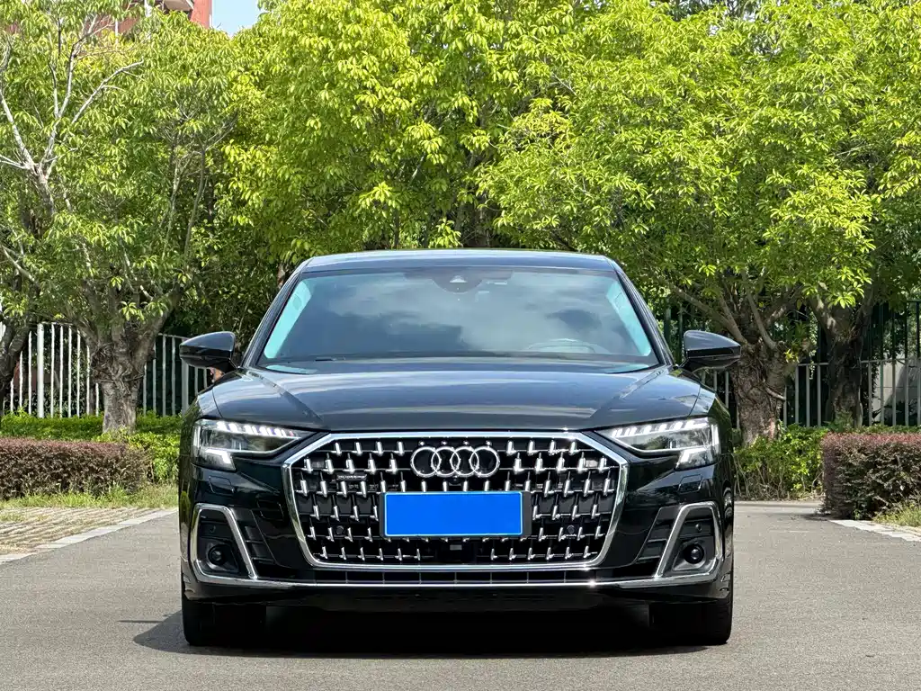Audi A8 2023 A8L 55 TFSI quattro Flagship
