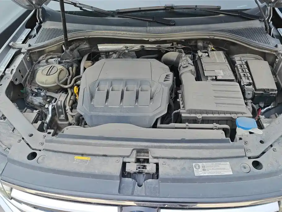 Volkswagen Tiguan L L 2022 330TSI AT R-Line Flagship