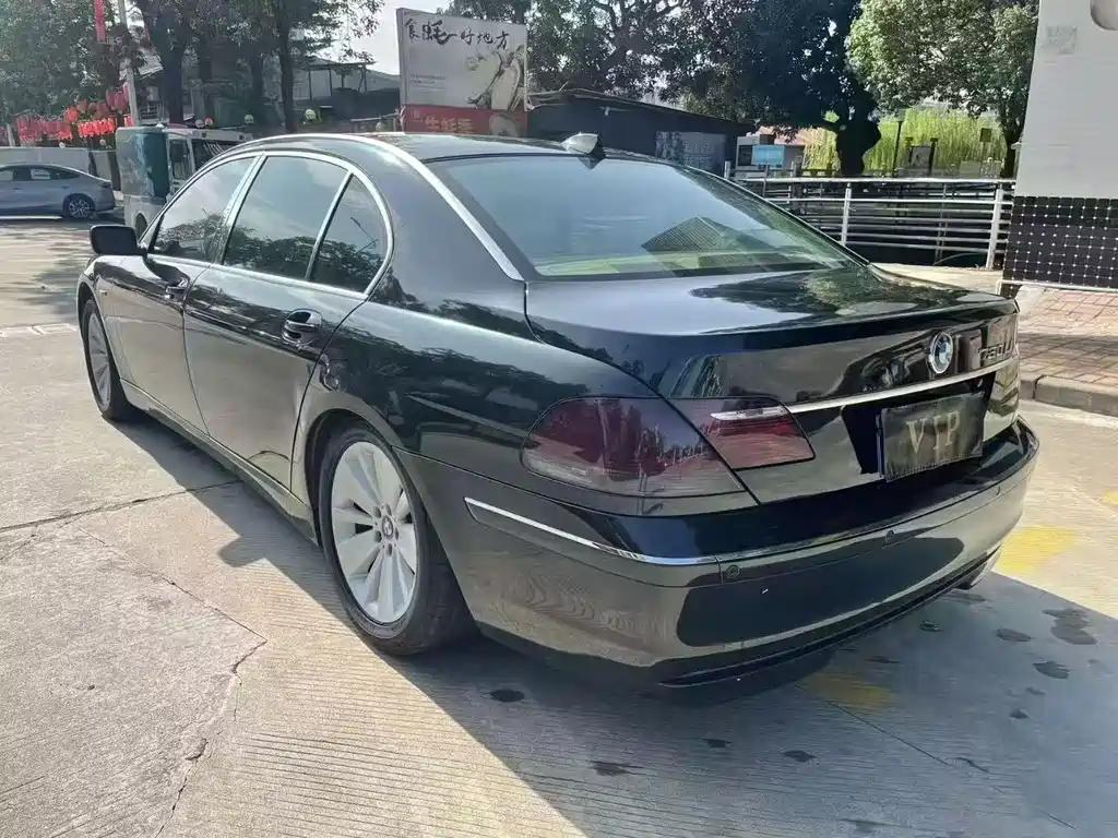 BMW 7 Series 7 2005 730Li